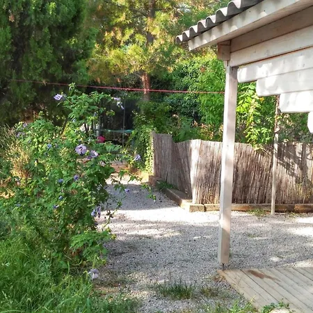 Chalet A Avec Jardin Prive Et Barbecue