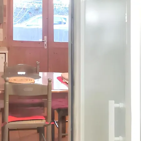 A Avec Jardin Prive Et Barbecue * Poussan