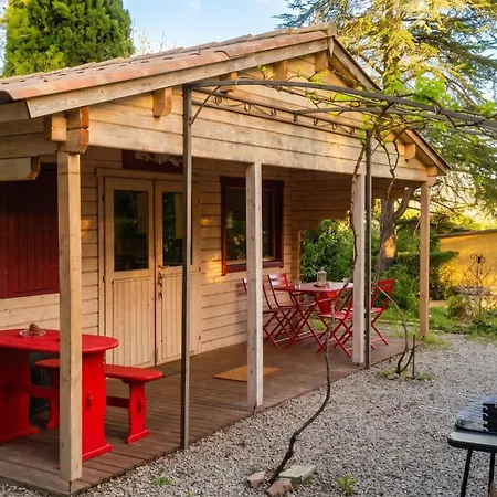 Dağ evi A Avec Jardin Prive Et Barbecue Poussan